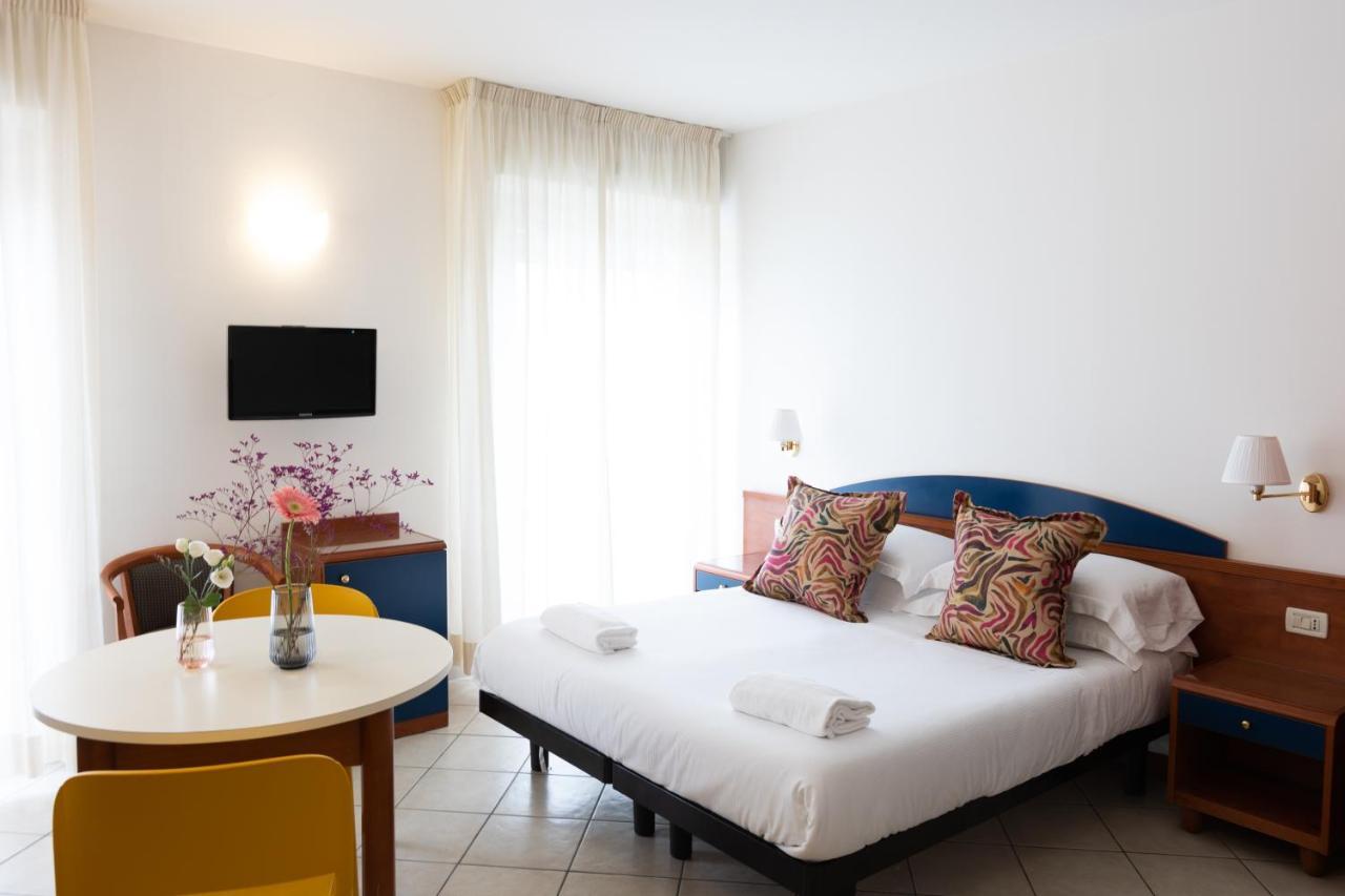 Residence Mimosa Rimini Extérieur photo