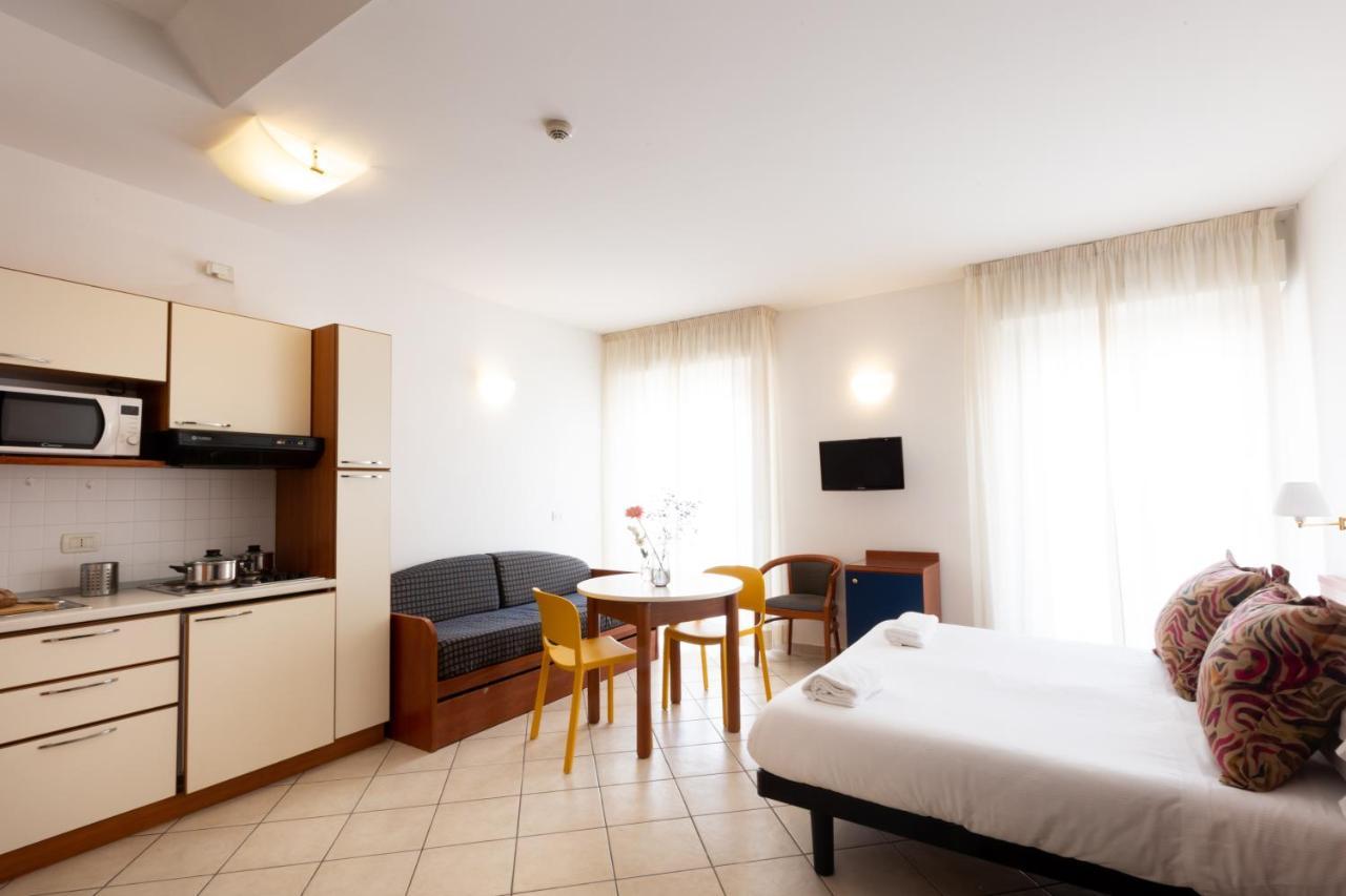 Residence Mimosa Rimini Extérieur photo