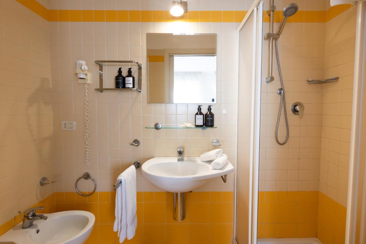 Residence Mimosa Rimini Extérieur photo